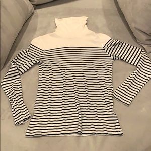 NWOT J CREW stripped turtle neck.